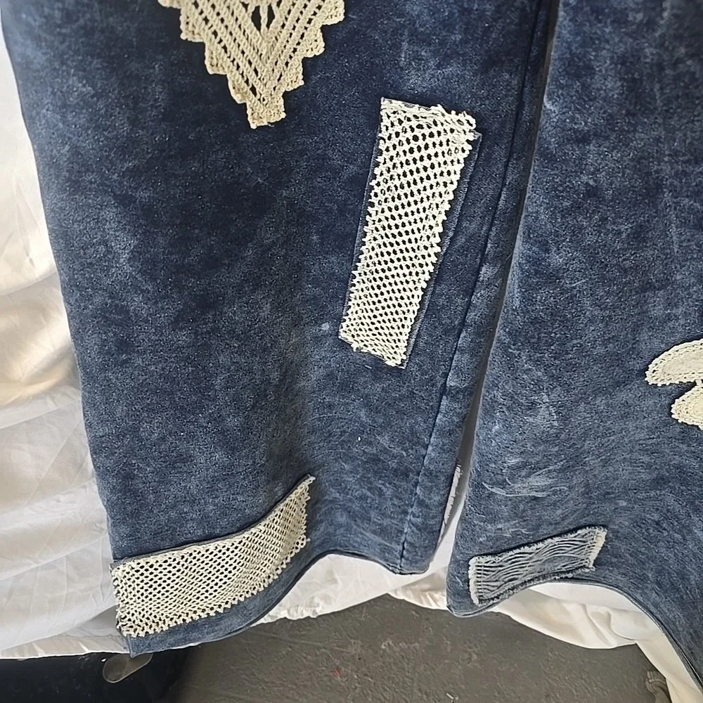 POL Denim Dark Wash Overalls Wide Leg Crochet Patchwork Size S NWT Boho - Picture 4 of 16